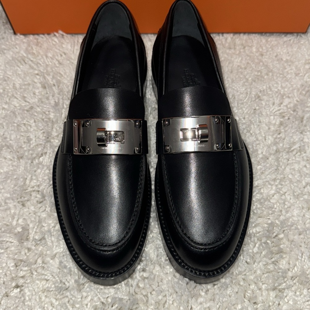 HERMES Hot Loafer Sz. 37 - Picture 2 of 7